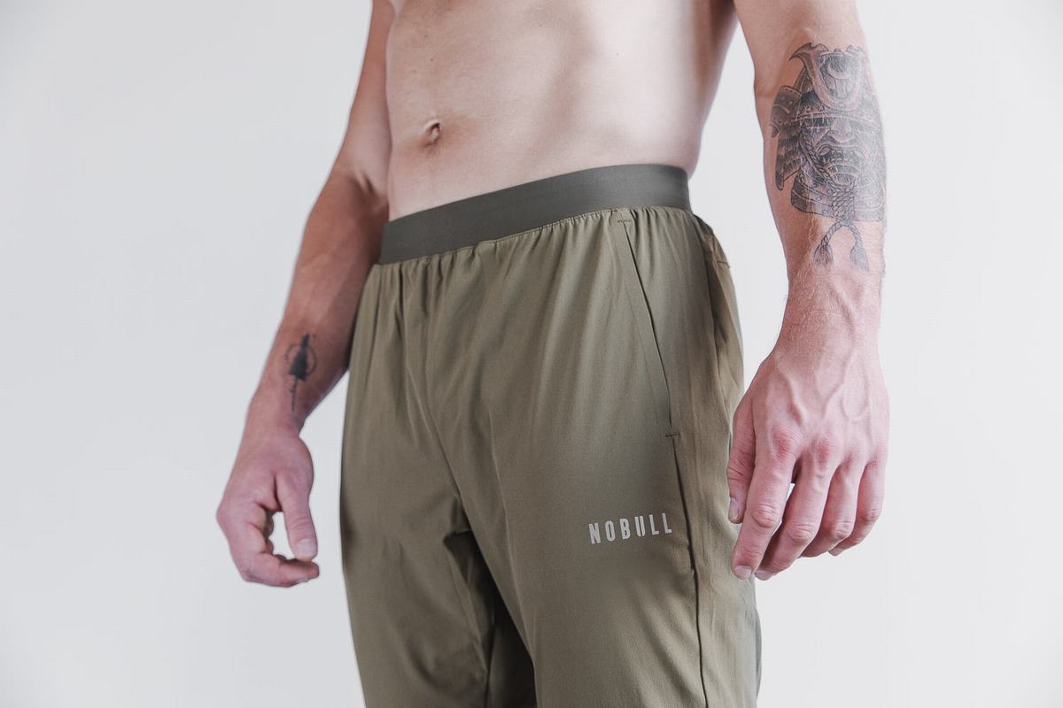 Nobull Lightweight Woven Men's Joggers Green | Australia (TV6182)